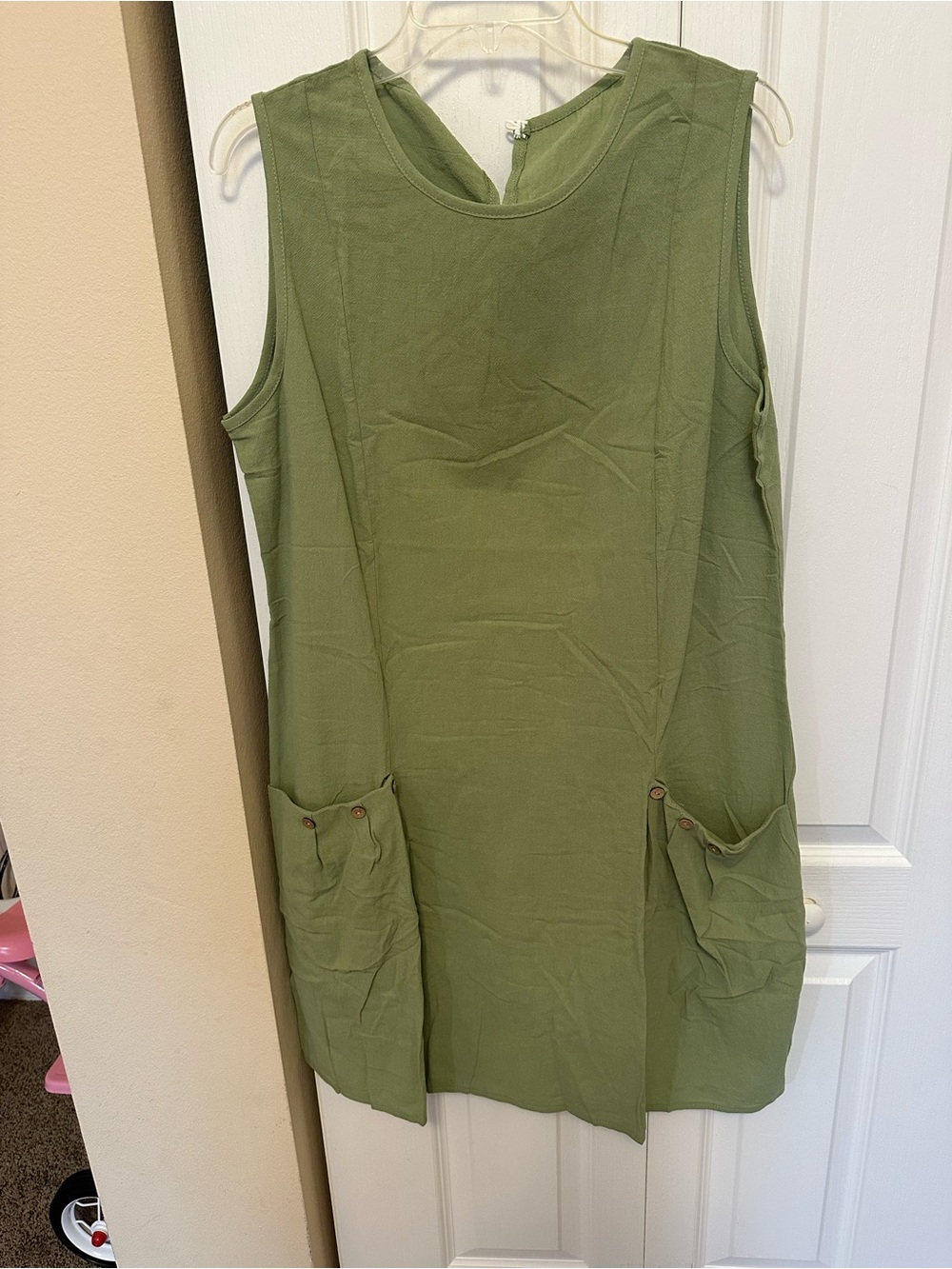 Olive Green Sleeveless Pocket Shift Dress